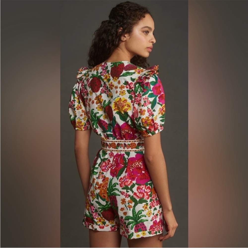 FARM Rio White Floral V‑Neck Puff‑Sleeve Romper with Pink & Orange Blooms - Picture 3 of 4